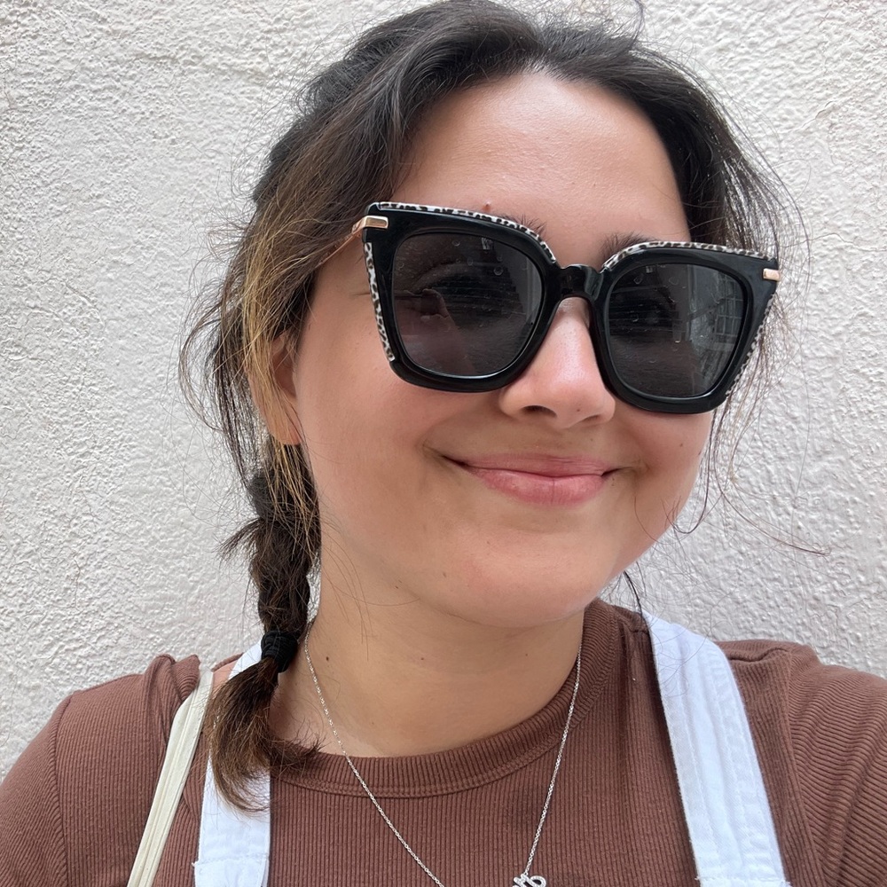 Meet your Posher, Madison